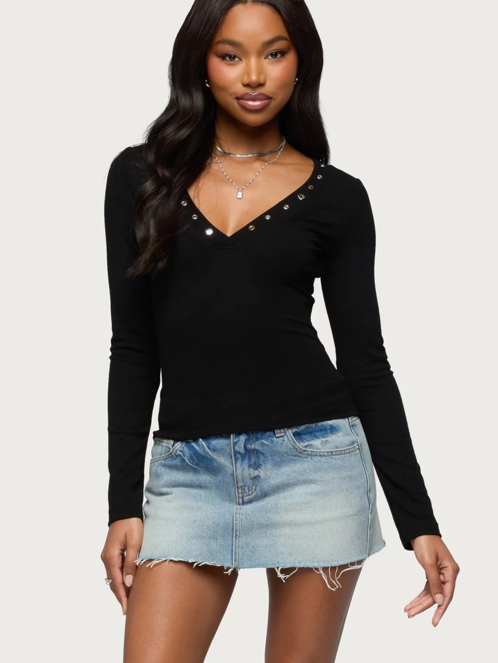 Edikted Black Long-Sleeve V-Neck Stud Trim Top - Women
